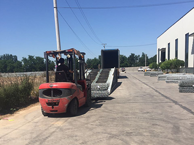 石籠網(wǎng)車(chē)間